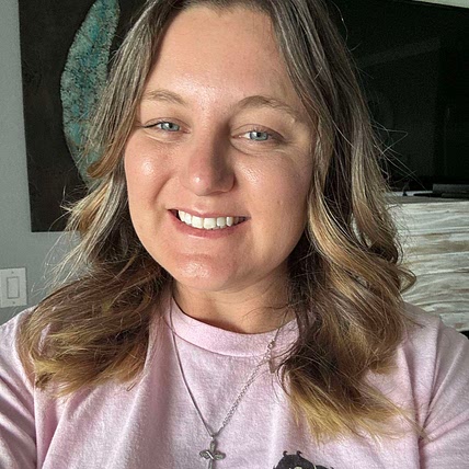 Stephanie MacMillan