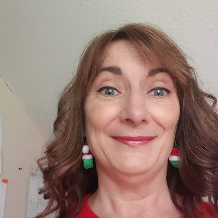 Mandy Mckenzie