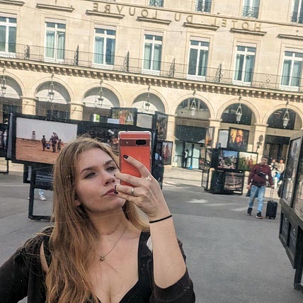 Ava💃