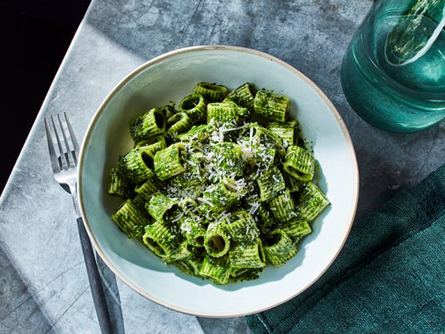 I LOVE this kale sauce pasta. Still has cheese in it, but a whole pound of kale!! It’s like a pesto but healthier.
