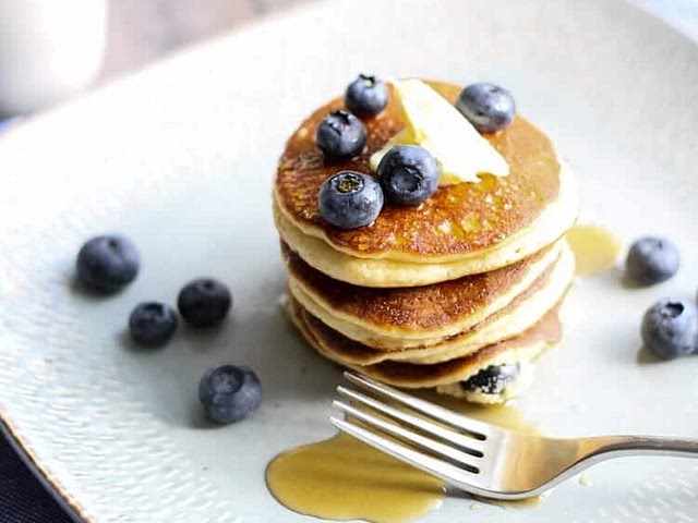10 minutes to prepare and delicious if you are a fan of sweet breakfasts 😊