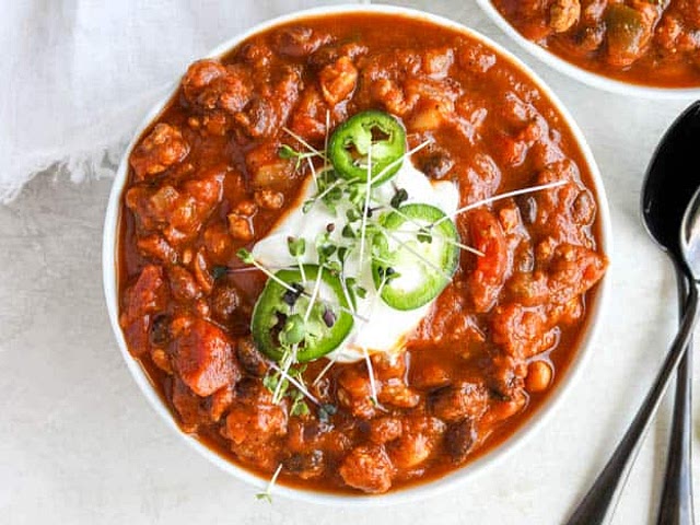 This one is amazing! Also a great alternative if you're a little sensitive to all that tomato in traditional chili.