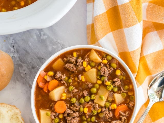 Hi, if you are searching for a soup with ground beef, take a look into this one! 