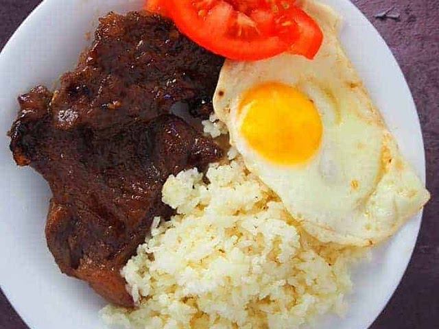 my go-to breakfast TAP-SI-LOG, which stands for TAPa (beef tapa), SInangag (fried rice), itLOG (egg). Dont Forget to have vinegar for dipping the tapa. 💜