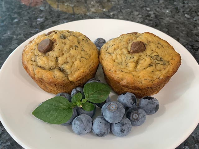 How do I use the nutritional calculator on recipes that I create myself?