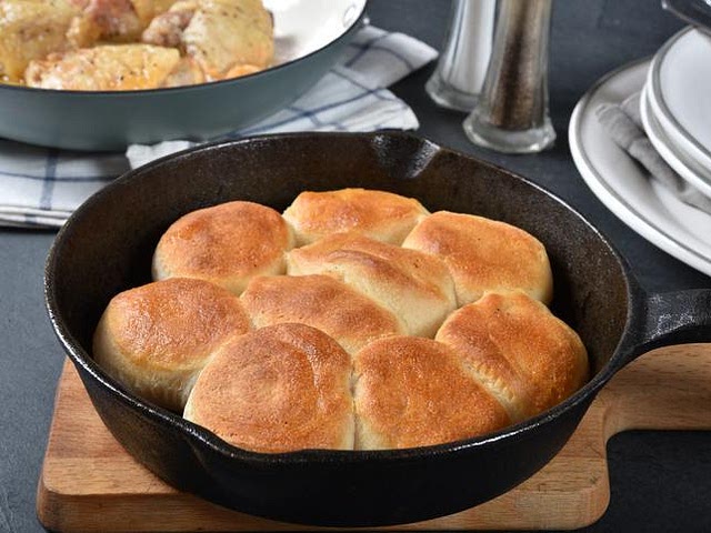 I have not made it yet but I am also eager to experiment with no oven bread. Here is the recipe I found 