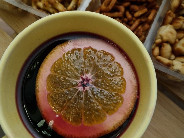 I just made mine! Red wine, honey, orange, clove, black pepper and cinnamon. Cheers