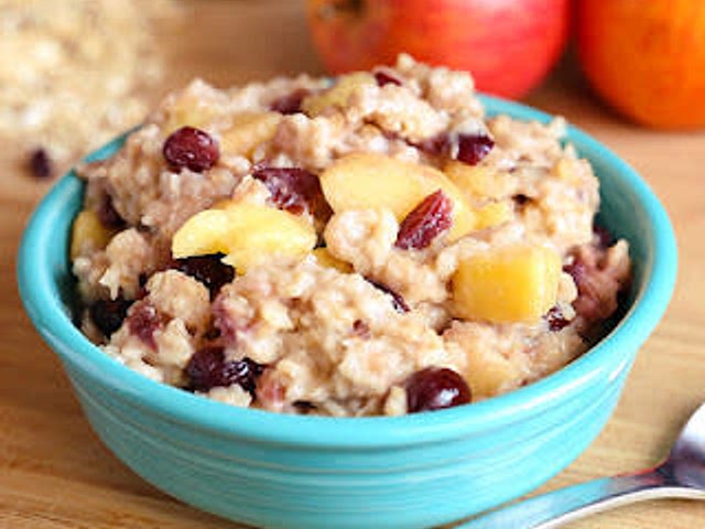 Steel cut oats also last, and reheat well over the course of a week. I cook them in my instant pot with my preferred seasonings and fruit and store in the fridge in mason jars. When I'm ready to eat it I grab a jar, throw in some plant milk, and reheat it in the microwave.