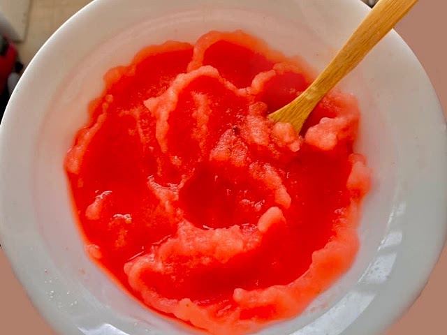 Does it tastes like normal watermelon?