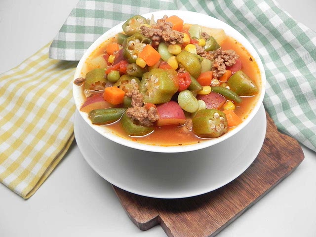 How about this one? To make it vegan, i'd just remove the beef and substitute chicken broth with vegetable broth :) 