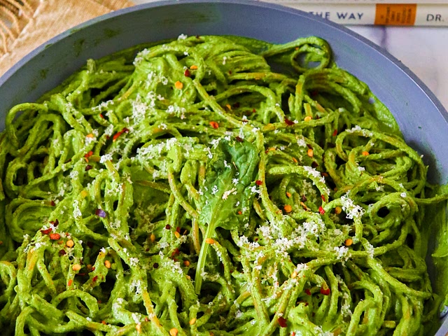 How much spinach is 1 bag of spinach?