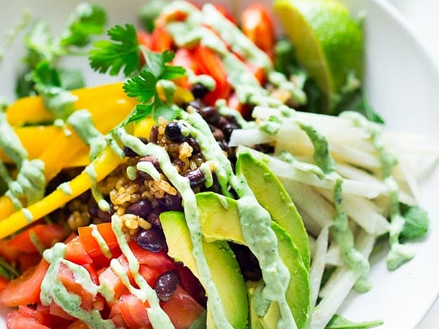 What is your favorite plant-based recipe?🥥🍆🥕🥬🧄🍄🌶🌽🥒