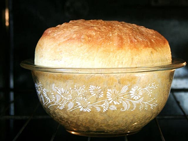 Bread pan