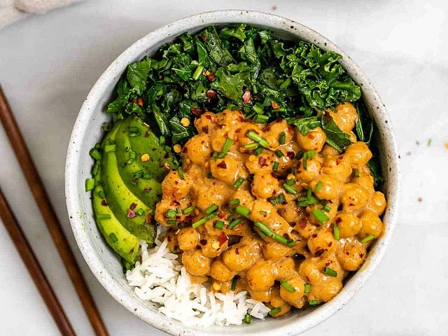 This, and the Thai Peanut Sauce in it, are so good! Try them out!