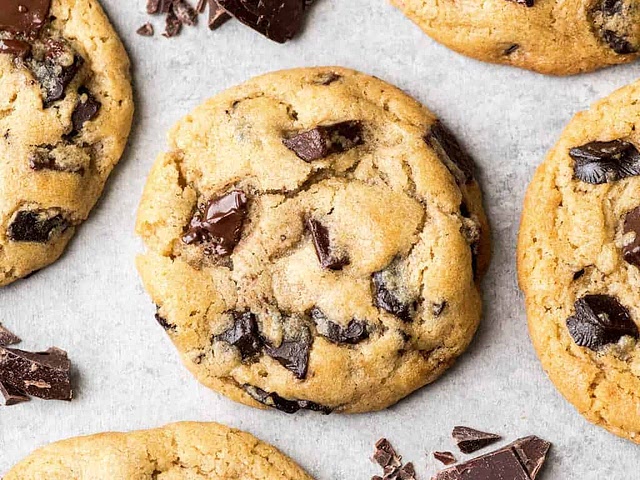 I like all types of cookies and one of my favorite is chocolate chip cookies 🍪