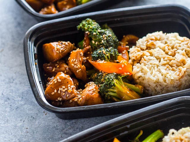 Finally, this one is wonderful for meal prepping and super delicious. Again, easily microwaveable and the recipe page gives some tips on meal prepping.