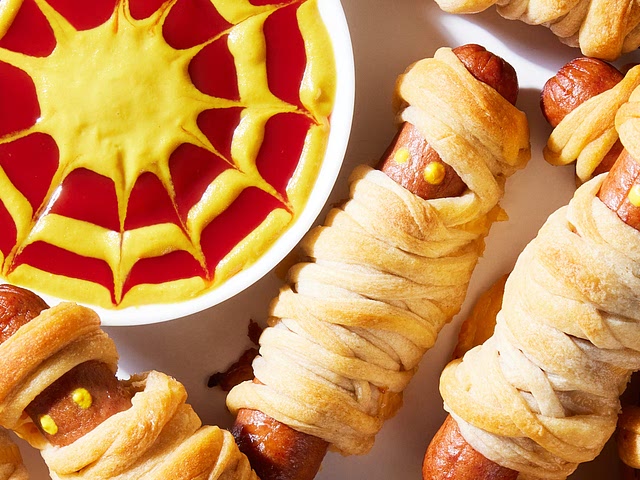 These mummies are easy and funny :)