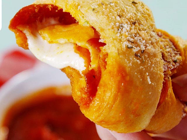 Is there vegan pepperoni🤔