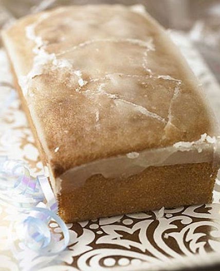 Lemon drizzle cake
