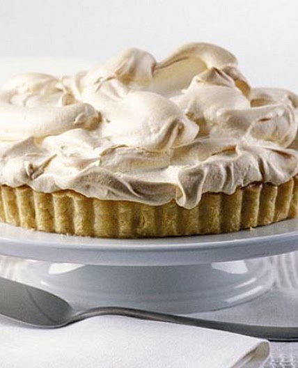 Ultimate lemon meringue pie