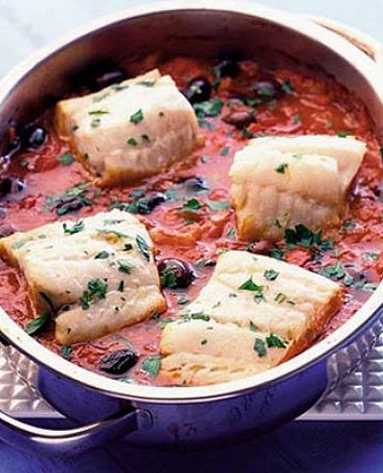 One-pot fish with black olives & tomatoes