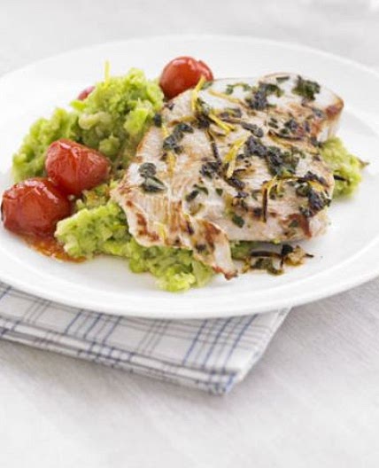Italian turkey steaks with garlicky bean mash