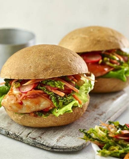 Korean chicken burgers with kimchi