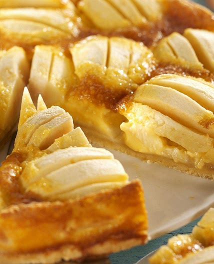 Alsatian Apple Pie