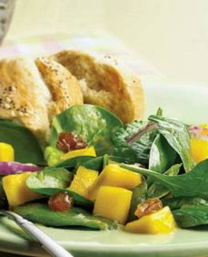 Spinach-Mango Salad