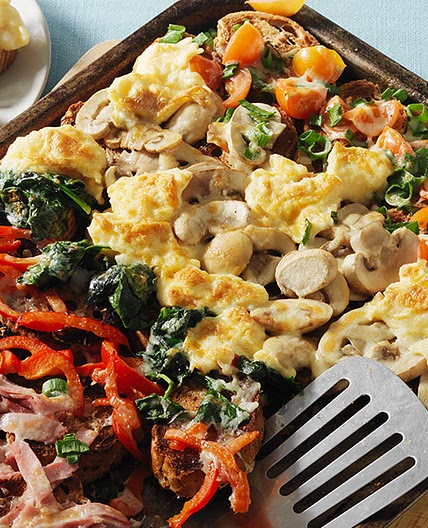 Breakfast crostini