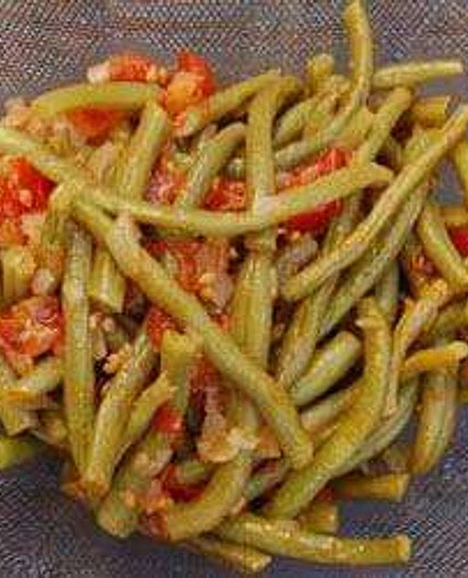 Zeytinyağli taze fasulye (Turkish green bean salad)