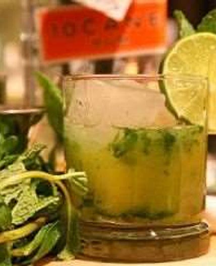 Non-Alcoholic Mojitos