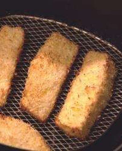 Pineapple Sticks with Yoghurt Dip
