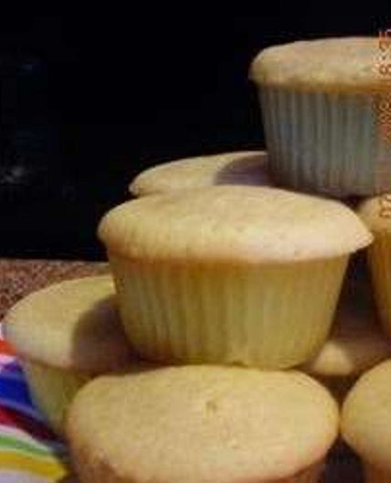 Light Lemon and Lime Cupcakes