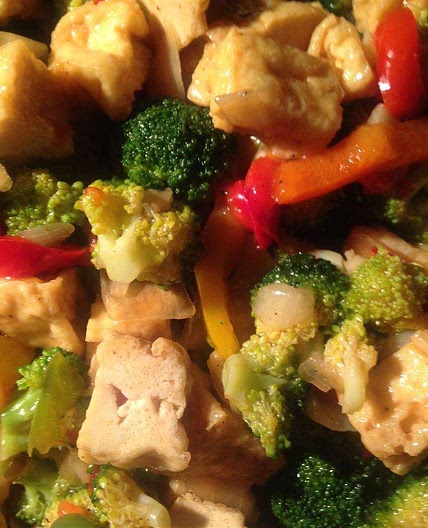 Broccoli, Capsicum and Tofu Stir Fry