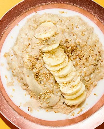 Banana & tahini porridge