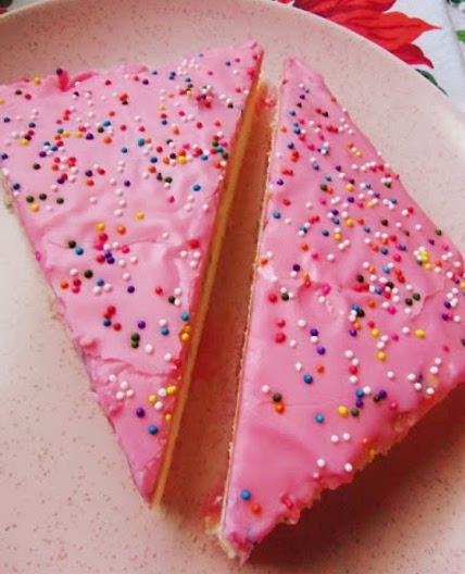 La Panadería's Mexican Pink Cake Recipe - (3.9/5)