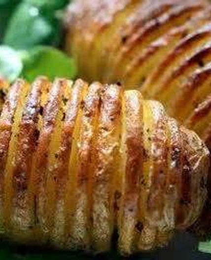 Air Fryer Hasselback Potatoes Recipe - (4.3/5)