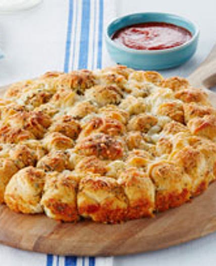 Parmesa-Garlic Monkey Bread