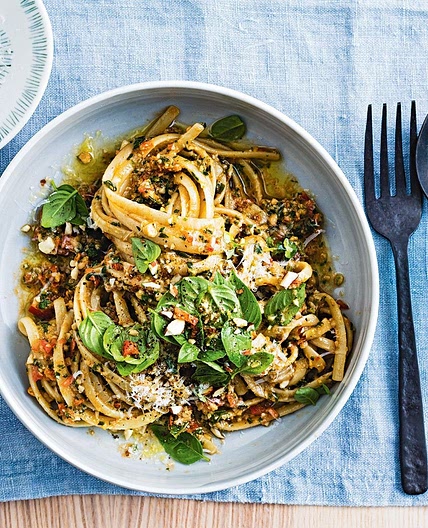 Linguine with Sicilian pesto