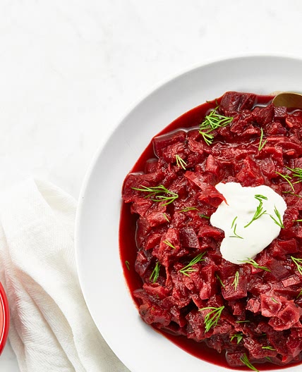 Hunky Heartbeet Cabbage Soup