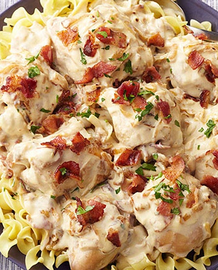 Slow-Cooker Smothered Chicken with Bacon