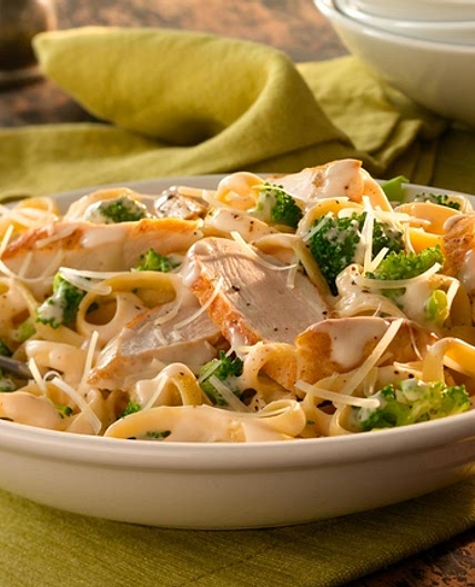 Fettuccine Alfredo with Chicken & Broccoli