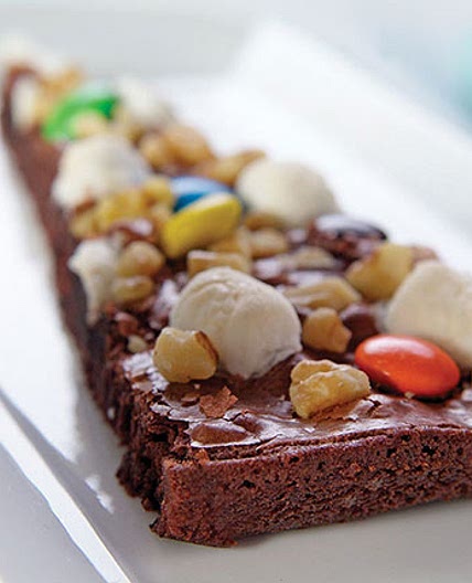 Loaded Dessert Pizza