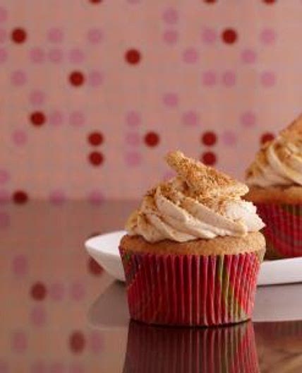 Cinnamon Sugar Graham Cupcakes