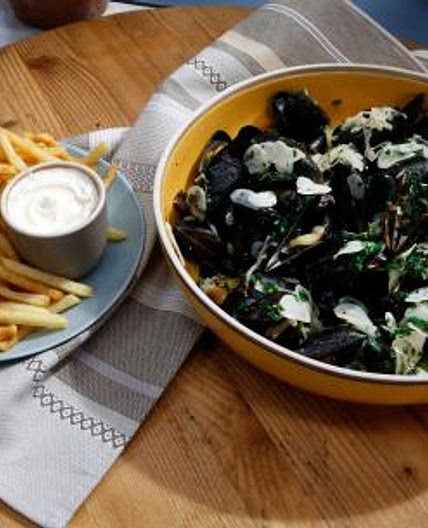 Classic Moules Frites