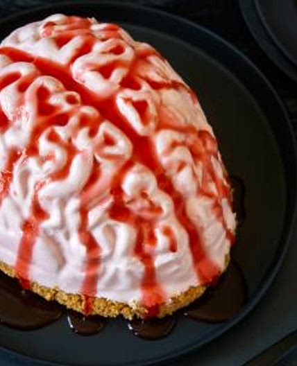 No-Bake Strawberry Cheesecake Brain