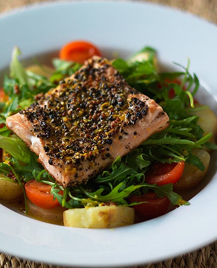 Crisp salmon salad