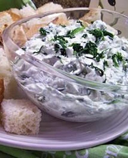 Spinach Dip with Water Chestnuts