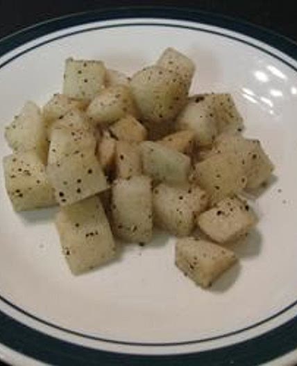 Overnight Chinese Daikon Radish Pickles